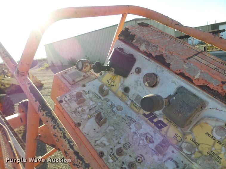 image for item DB0033 1997 JLG 40H boom lift