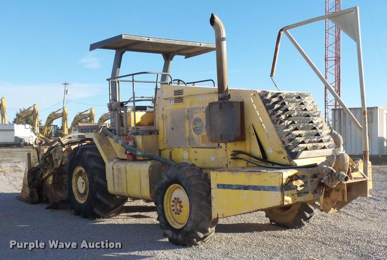 image for item DB0034 2005 Bomag MPH454R reclaimer