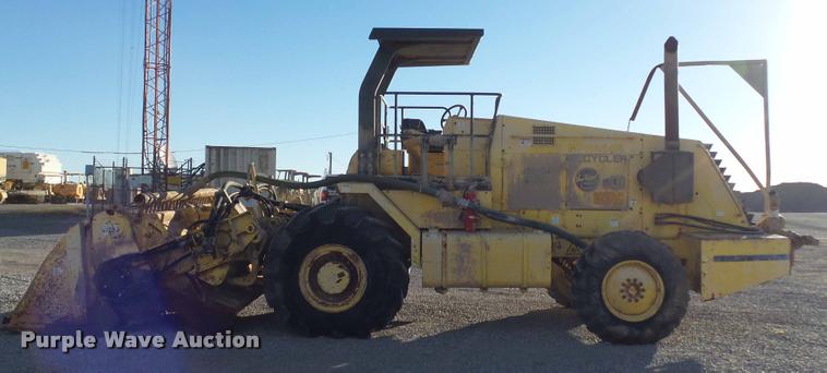 image for item DB0034 2005 Bomag MPH454R reclaimer