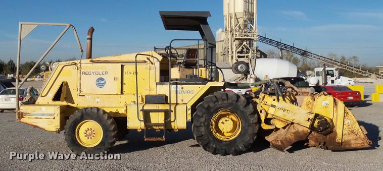 image for item DB0034 2005 Bomag MPH454R reclaimer