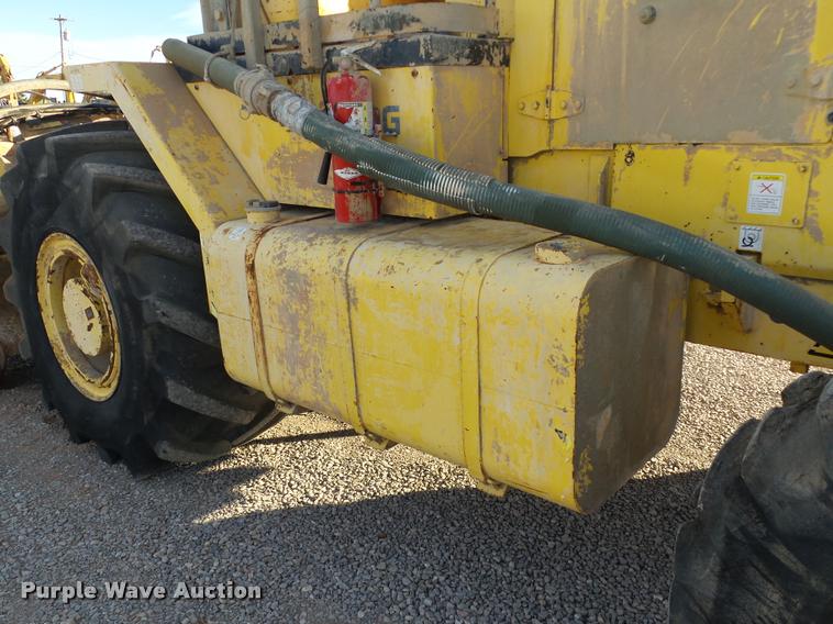image for item DB0034 2005 Bomag MPH454R reclaimer