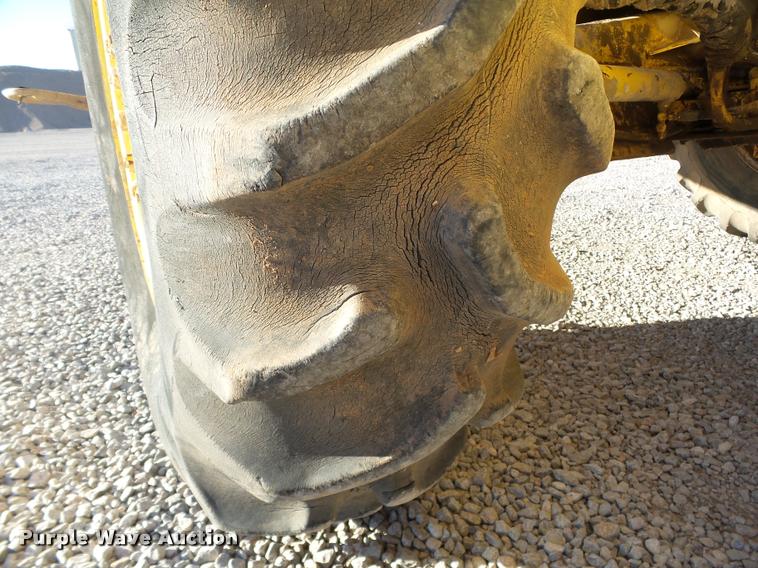 image for item DB0034 2005 Bomag MPH454R reclaimer