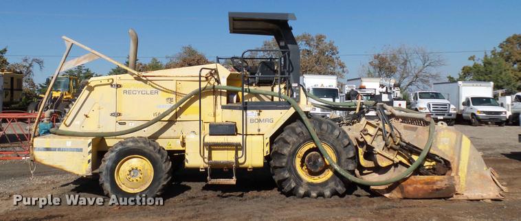 image for item DB0035 2005 Bomag MPH454R reclaimer