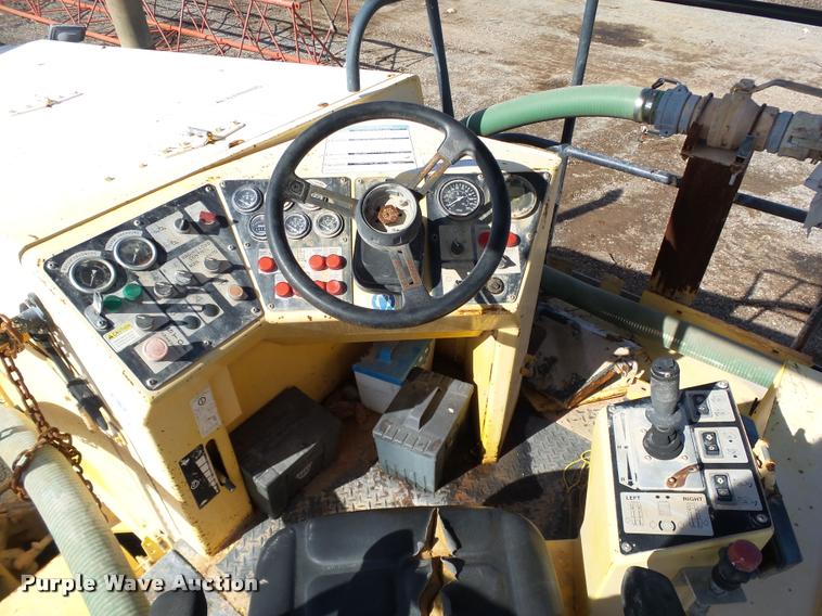 image for item DB0035 2005 Bomag MPH454R reclaimer