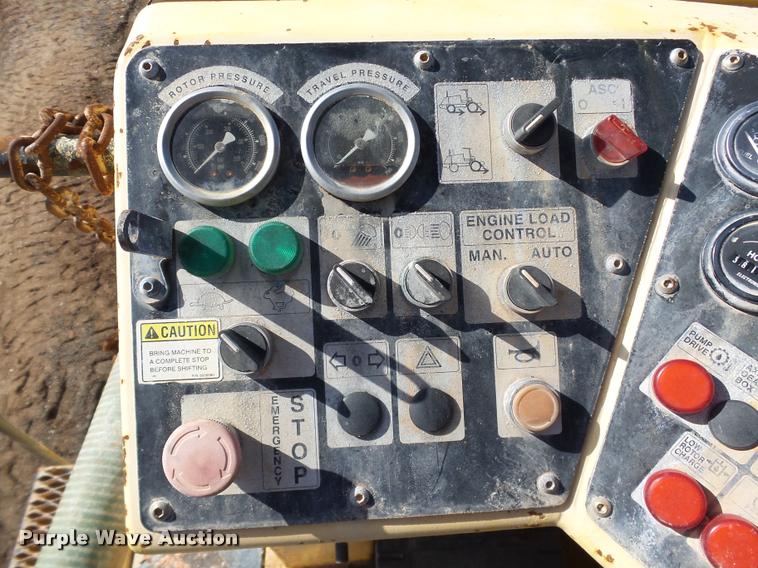 image for item DB0035 2005 Bomag MPH454R reclaimer