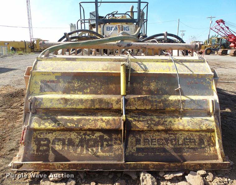 image for item DB0035 2005 Bomag MPH454R reclaimer