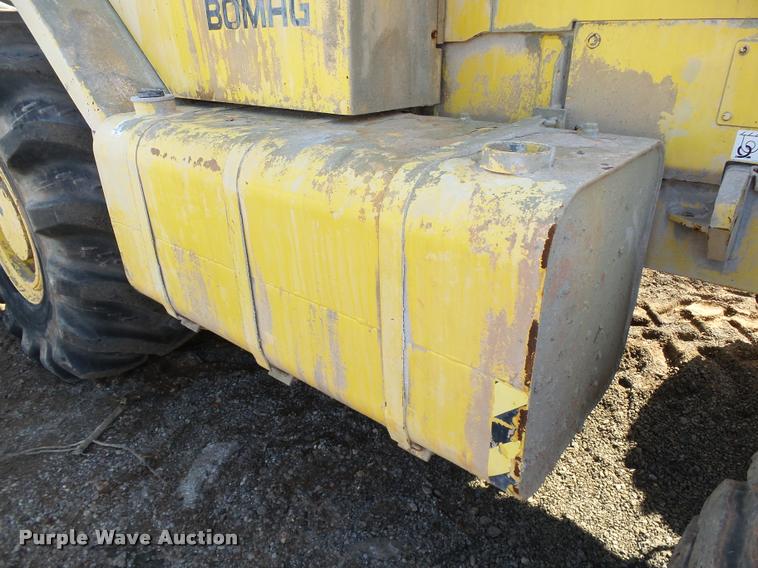 image for item DB0035 2005 Bomag MPH454R reclaimer