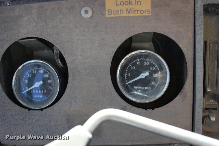 image for item DB0036 1981 Ford 8000 tank truck