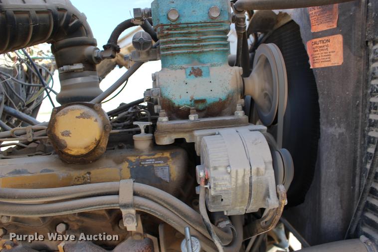 image for item DB0036 1981 Ford 8000 tank truck