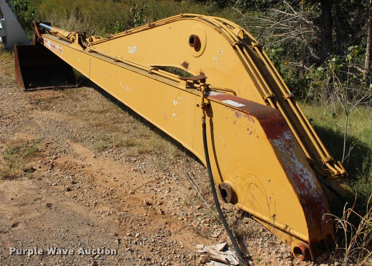 image for item DB0046 Caterpillar 320BC long reach boom stick and bucket
