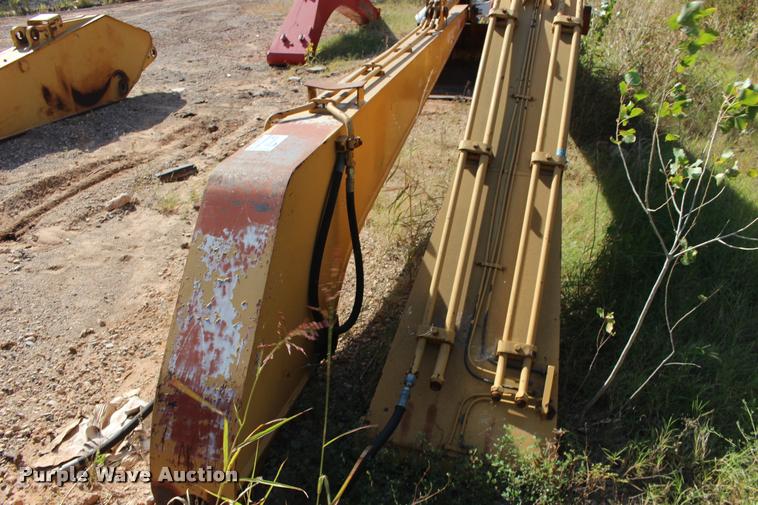 image for item DB0046 Caterpillar 320BC long reach boom stick and bucket
