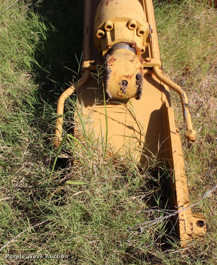 image for item DB0046 Caterpillar 320BC long reach boom stick and bucket
