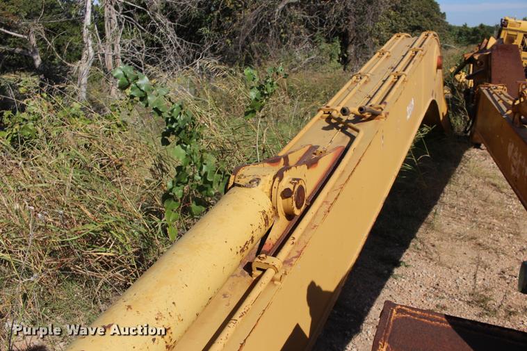 image for item DB0046 Caterpillar 320BC long reach boom stick and bucket