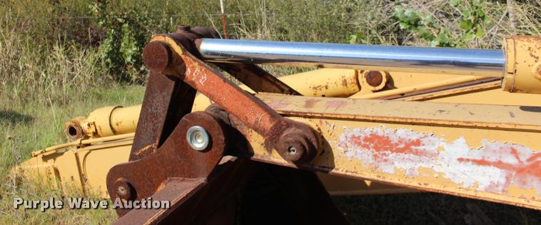 image for item DB0046 Caterpillar 320BC long reach boom stick and bucket