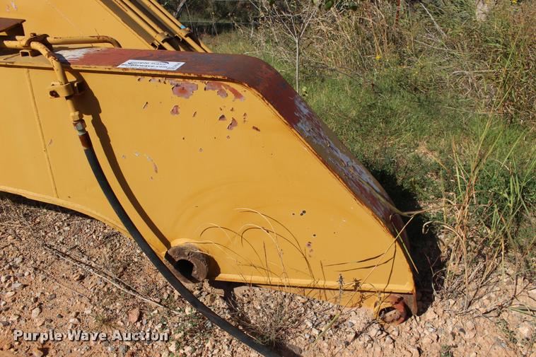 image for item DB0046 Caterpillar 320BC long reach boom stick and bucket