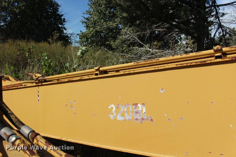 image for item DB0046 Caterpillar 320BC long reach boom stick and bucket