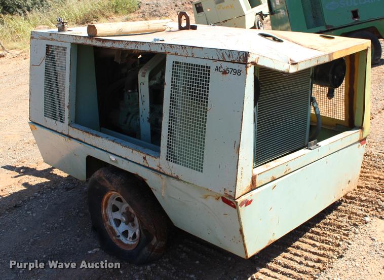 image for item DB0053 Sullair 185 air compressor