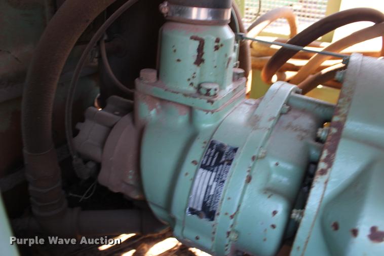 image for item DB0053 Sullair 185 air compressor