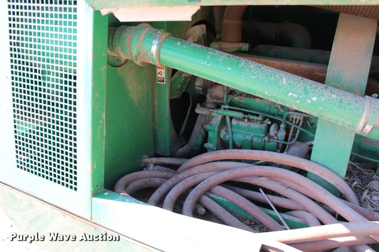 image for item DB0054 Sullair 185 air compressor