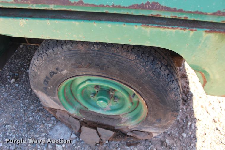 image for item DB0054 Sullair 185 air compressor