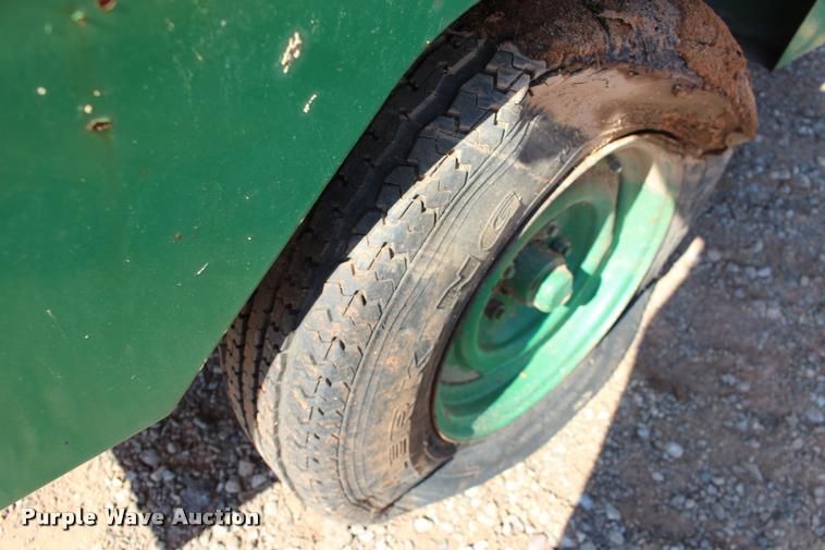 image for item DB0054 Sullair 185 air compressor