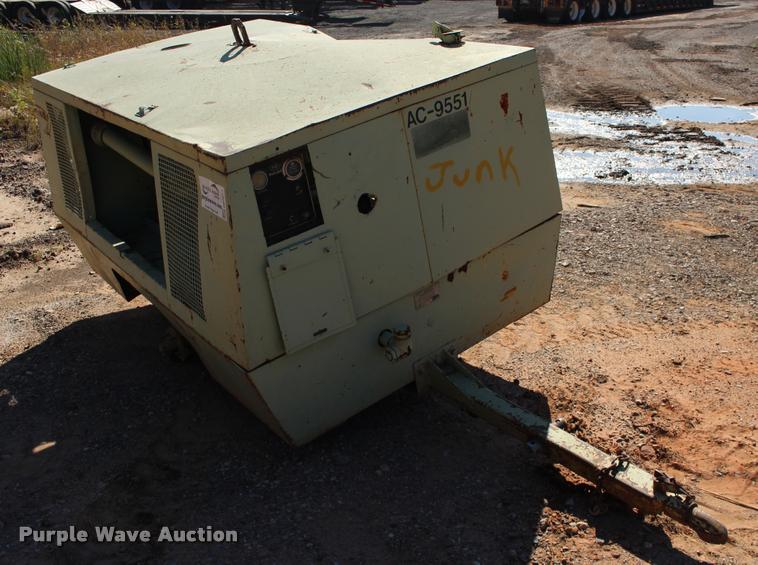 image for item DB0055 Sullair 185 air compressor