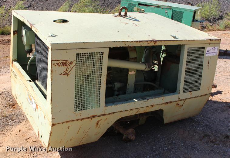 image for item DB0055 Sullair 185 air compressor