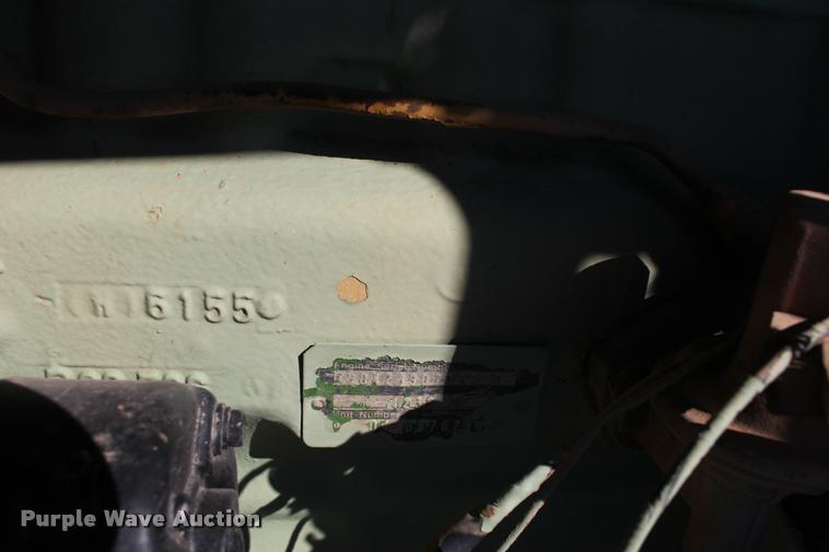 image for item DB0055 Sullair 185 air compressor