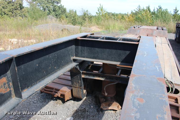 image for item DB0057 2005 Challenger RG-50 lowboy equipment trailer