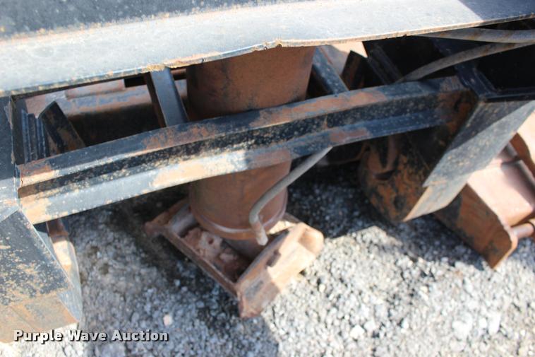 image for item DB0057 2005 Challenger RG-50 lowboy equipment trailer