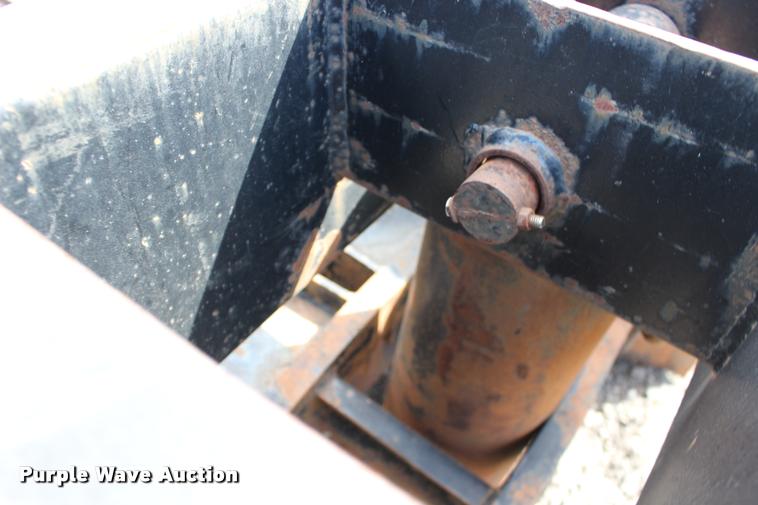 image for item DB0057 2005 Challenger RG-50 lowboy equipment trailer