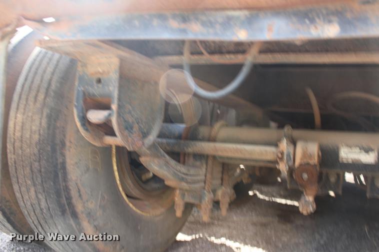 image for item DB0057 2005 Challenger RG-50 lowboy equipment trailer