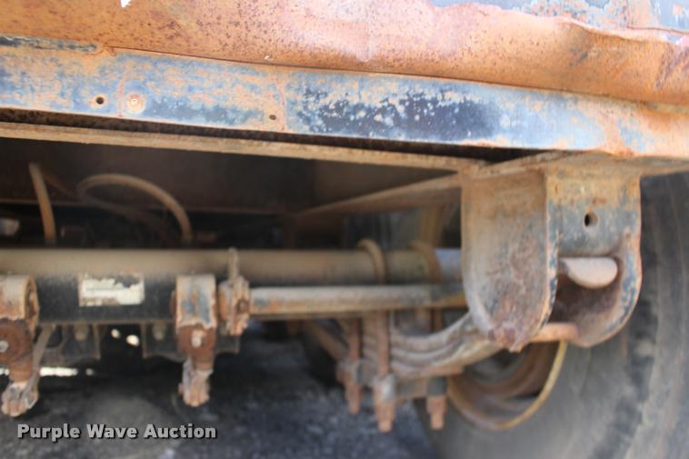 image for item DB0057 2005 Challenger RG-50 lowboy equipment trailer