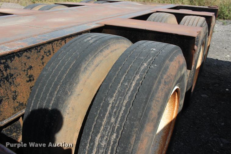 image for item DB0057 2005 Challenger RG-50 lowboy equipment trailer