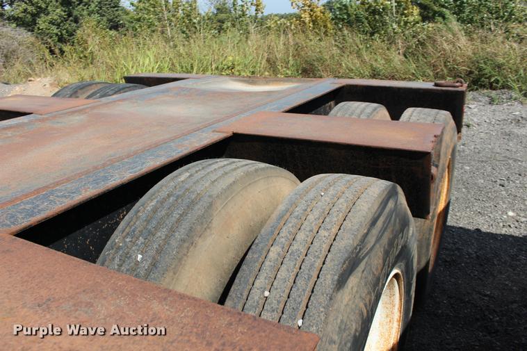 image for item DB0057 2005 Challenger RG-50 lowboy equipment trailer