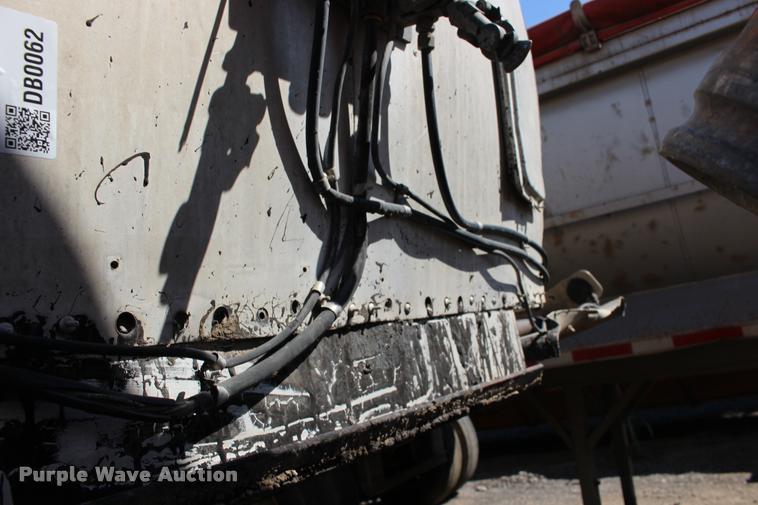 image for item DB0062 1987 Polar tank trailer