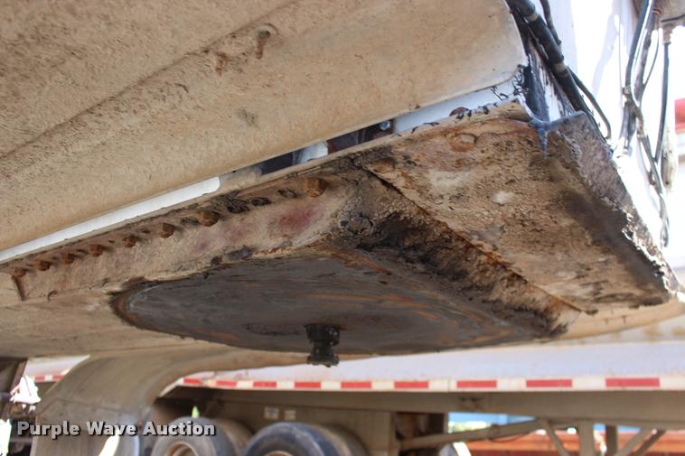 image for item DB0062 1987 Polar tank trailer