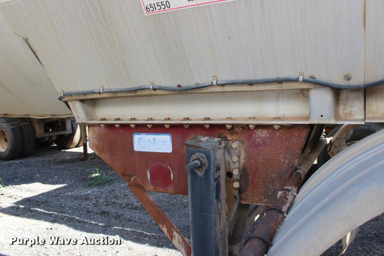 image for item DB0062 1987 Polar tank trailer