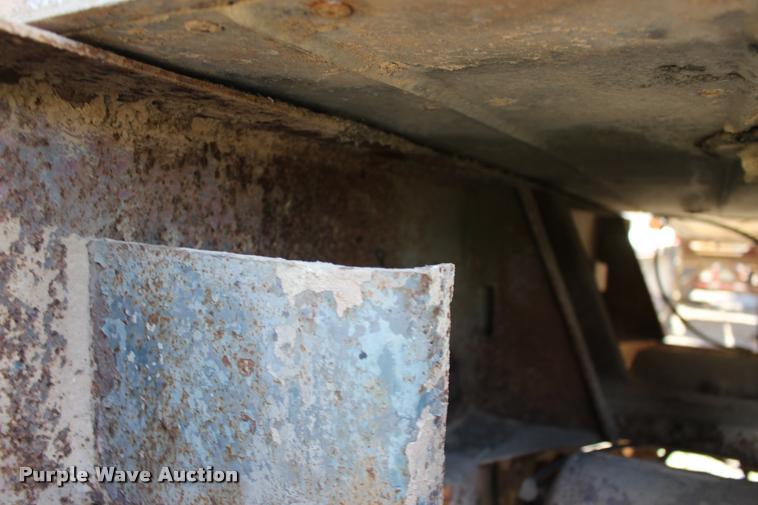 image for item DB0062 1987 Polar tank trailer