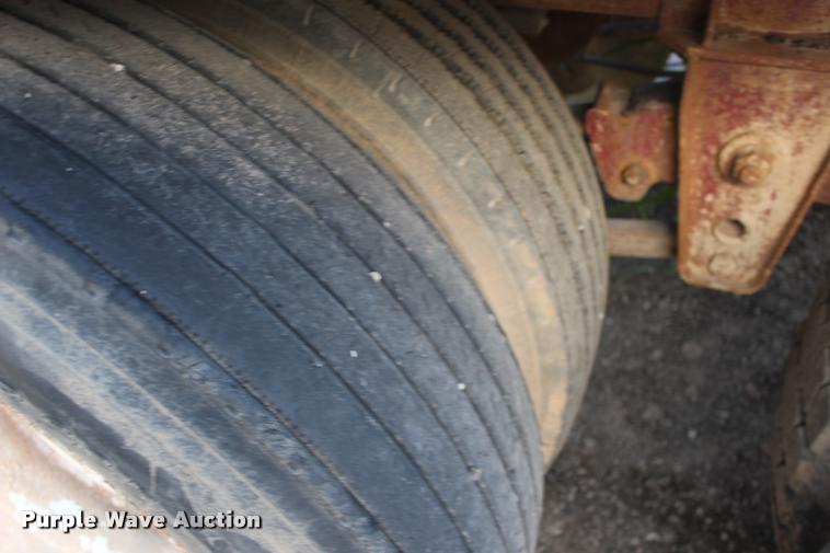 image for item DB0062 1987 Polar tank trailer