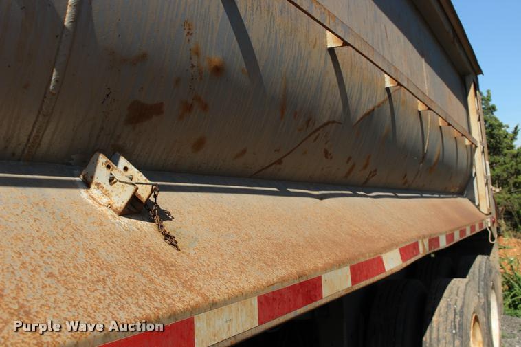 image for item DB0064 2003 Hilbilt barrel end dump trailer