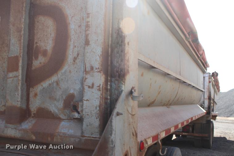 image for item DB0064 2003 Hilbilt barrel end dump trailer