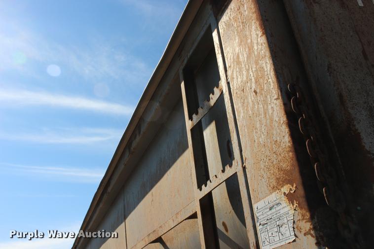 image for item DB0064 2003 Hilbilt barrel end dump trailer