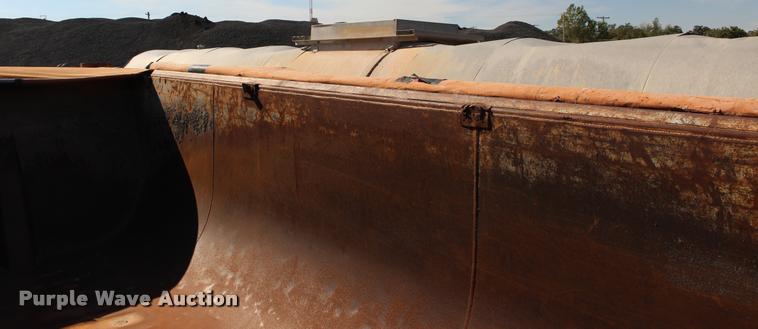 image for item DB0064 2003 Hilbilt barrel end dump trailer