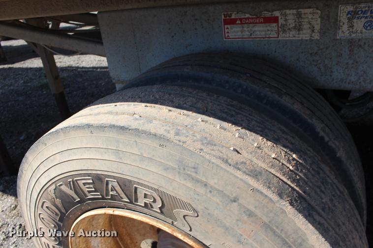 image for item DB0064 2003 Hilbilt barrel end dump trailer