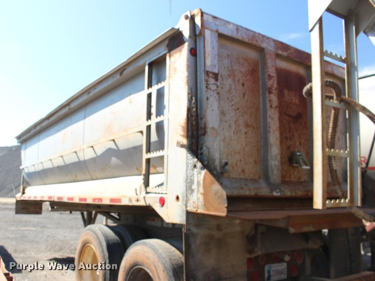 image for item DB0065 2003 Hilbilt barrel end dump trailer