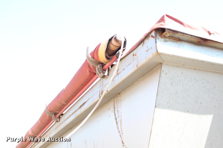 image for item DB0065 2003 Hilbilt barrel end dump trailer