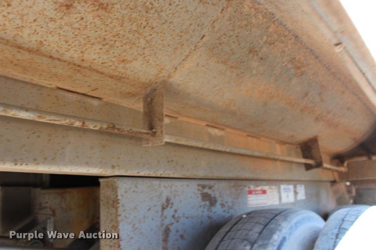 image for item DB0065 2003 Hilbilt barrel end dump trailer