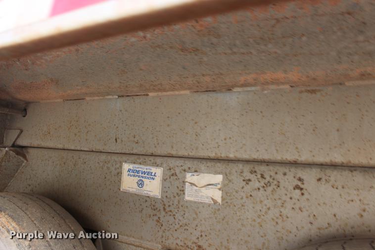 image for item DB0065 2003 Hilbilt barrel end dump trailer