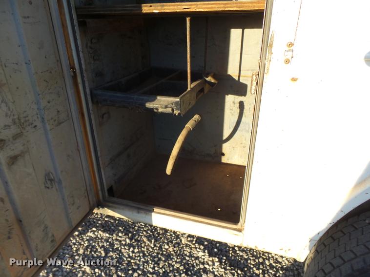 image for item DB0070 2002 Chevrolet C6500 service truck with crane